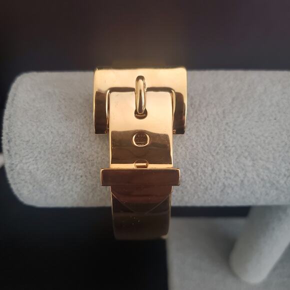 Juicy Couture Wide Hinged Buckle Bangle Bracelet‎ Gold Tone Signed Chunky - Picture 1 of 10